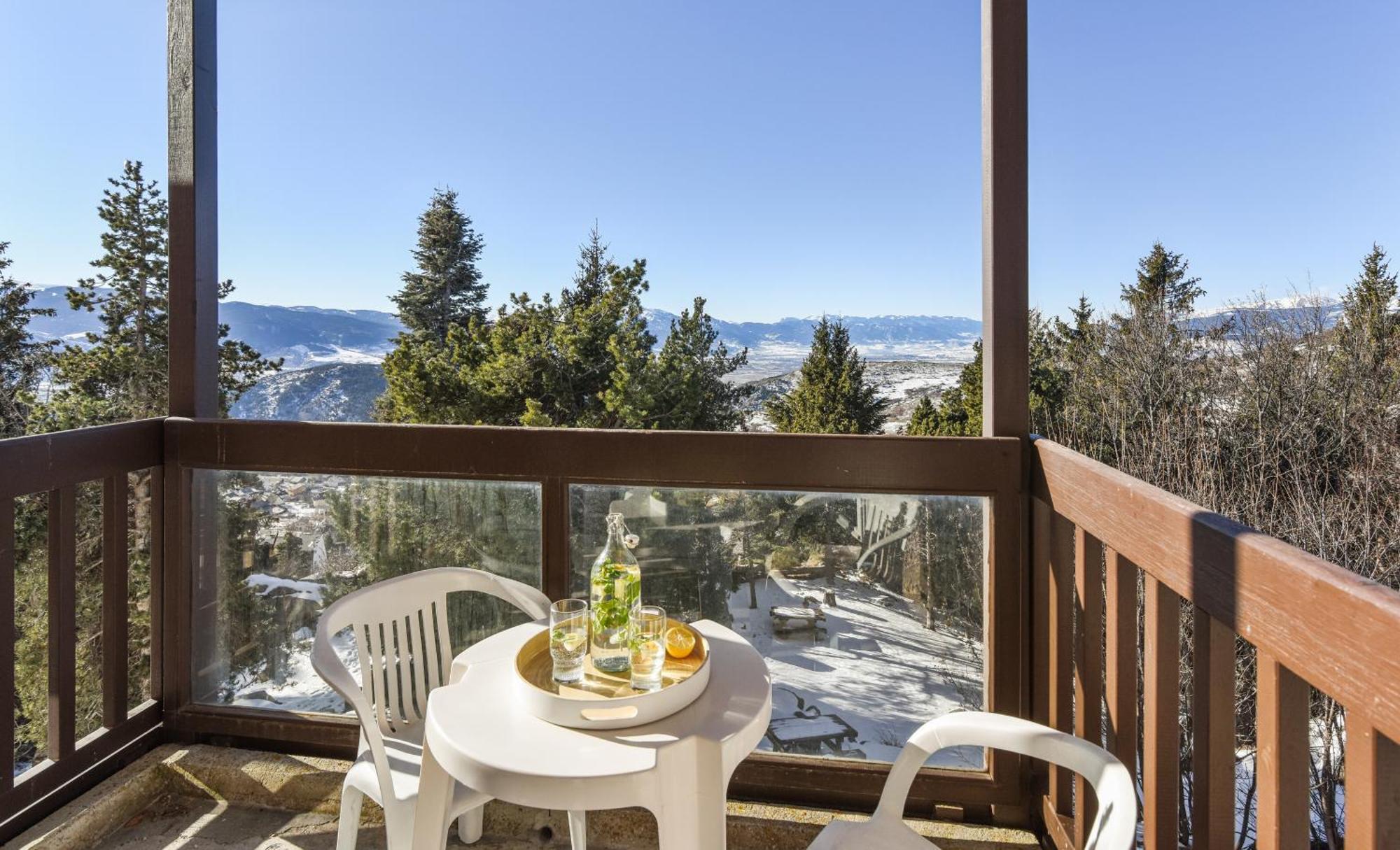 Residence Pierre & Vacances Le Pedrou Font-Romeu-Odeillo-Via Exterior photo